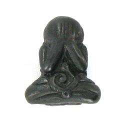 Vintage Thai Bronze Buddha Amulet (ANT-1241)