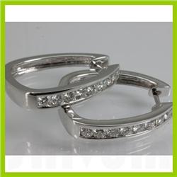 Genuine  1.07 ctw Diamond Earring 18KT White Gold
