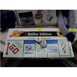 DALLAS COWBOYS MONOPOLY COWBOY