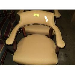 YELLOW CLOTH OFFICE CHAIR