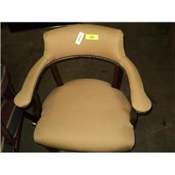 YELLOW CLOTH OFFICE CHAIR