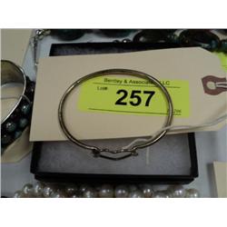 SILVER LAND STERLING SILVER HEART BRACELET