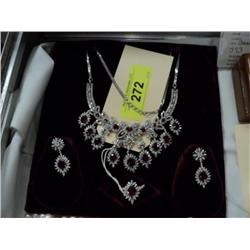 18.20 CT DIAMONDS 87.2 GRAMS OF GOLD 22 CT RUBIES NECKLACE SET (W/RING, EARRINGS AND NECKLACE) {prin