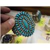 Image 1 : NEEDLE POINT TURQUOISE BRACELET {print sequence:} 45