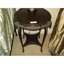 ROUND END TABLE W/ RAM'S HEAD & FEET