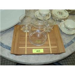 JUG W/GLASSES AND TRAY