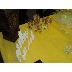 ORIENTAL FIGURINES CHESS SET