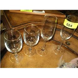 GLASS STEMWARE (2 VAIL) ***4 TIMES THE MONEY***