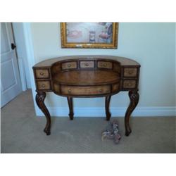 VANITY DESK, CURVED BACK W/ 7 DRAWERS {print sequence:} 23