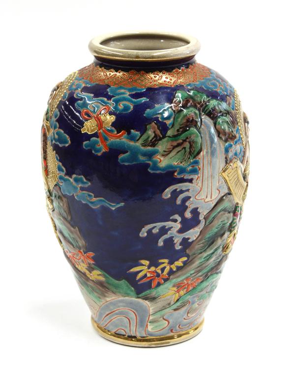 Japanese Kinkozan Satsumastyle Vase, Early Showa