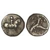 Image 1 : Didracma. -  302-281 a.C. -  TARAS. -  CALABRIA. -  Anv.: Jinete a derecha. Rev.: Taras sentado a iz