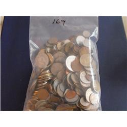 OVER 3 POUNDS OF WORLD COINS 100s OF COINS
