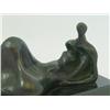 Image 2 : Bronze  "Reclining" after Moore