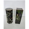 Image 2 : 2 ebonized lacquered pedestals