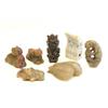 Image 1 : 7 pieces jade & stone