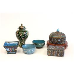 6 enameled Chinese pieces