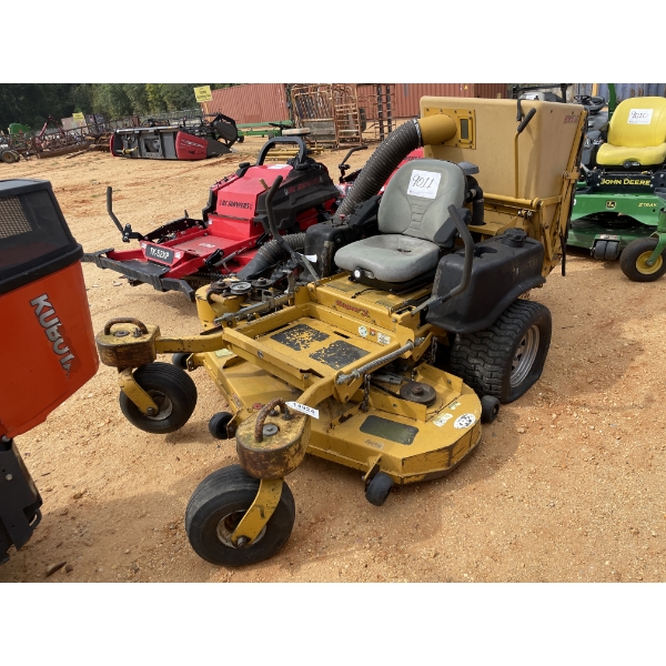 HUSTLER XR7 Lawn Mower