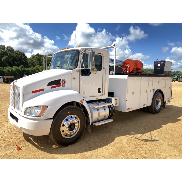 2018 KENWORTH T370 Service / Mechanic Truck