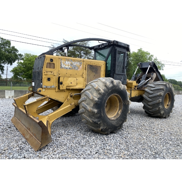 2015 CAT 545D Skidder