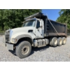 Image 1 : 2015 MACK GU713 Dump Truck