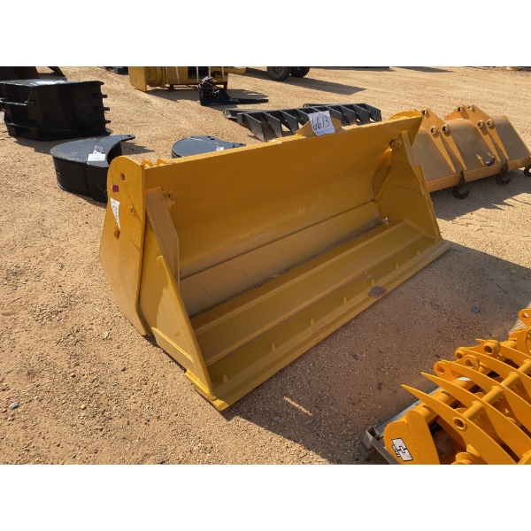 JOHN DEERE 92" MP BUCKET