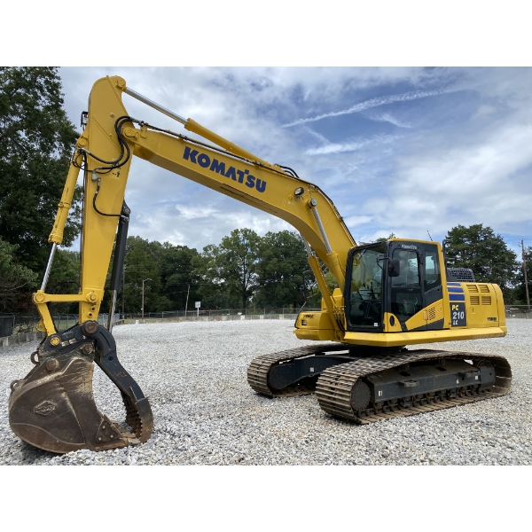 2022 KOMATSU PC210LC-11 Excavator