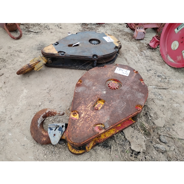 (2) SINGLE-SHEAVE HOOK BLOCKS
