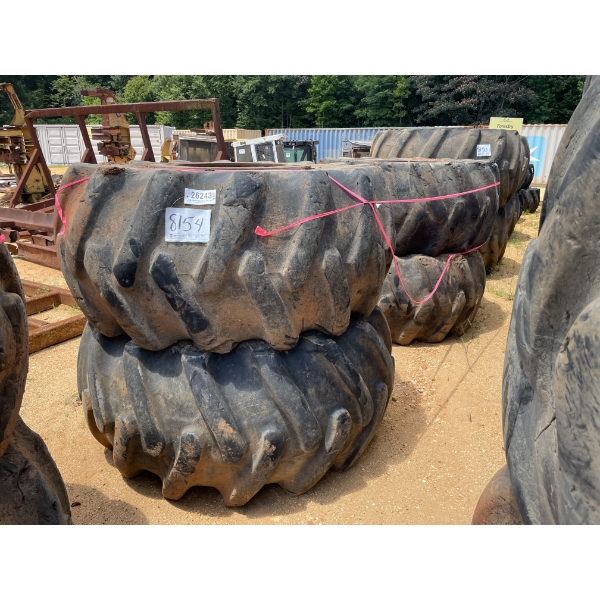 LOG SKIDDER TIRES & RIMS (4EA)