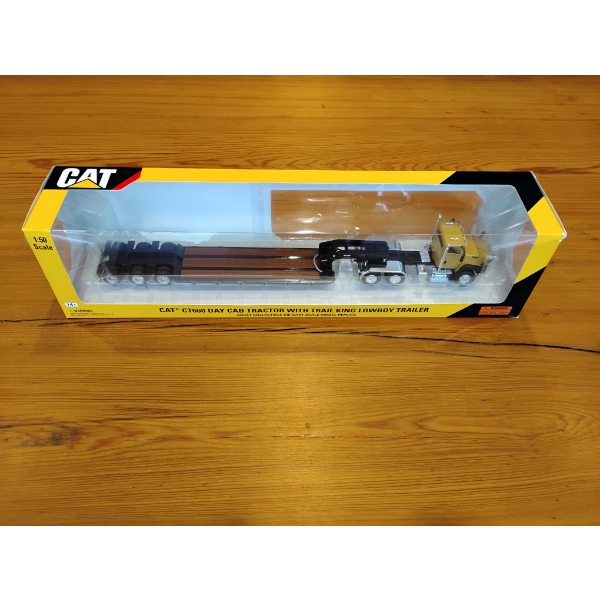 2011 CAT CT660 DAY CAB TRUCK WITH TRAIL KING LOWBOY DIECAST MODEL
