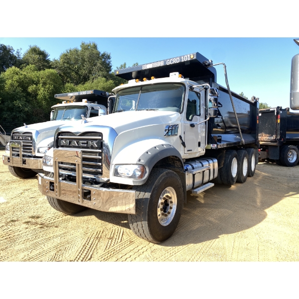2023 MACK GR64F Dump Truck