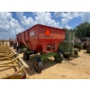Image 4 : UNVERFERTH-MCCURDY GRAVITY FLOW GRAIN TRAILER