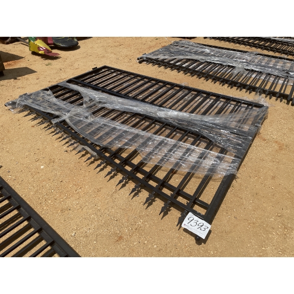 20' BI-PARTING WROUGHT IRON GATE