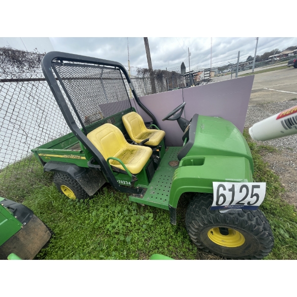 JOHN DEERE GATOR TS UTV