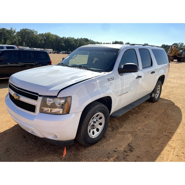 2013 CHEVROLET SUBURBAN SUV