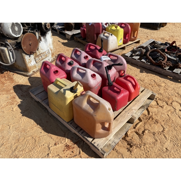 PLASTIC FUEL CANISTER IN VARIOUS SIZES