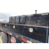 Image 5 : 2006 GMC C7500 Fuel / Lube Truck