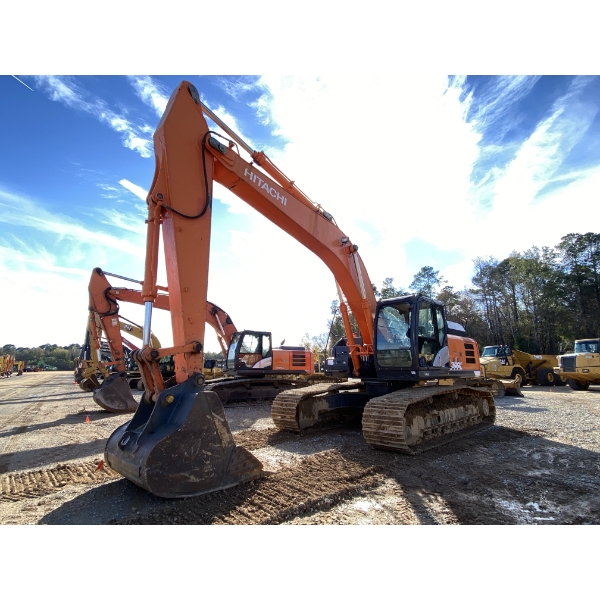 2015 HITACHI ZX300LC-6N Excavator