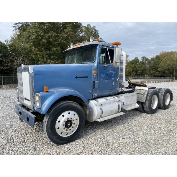 1996 INTERNATIONAL  Day Cab Truck