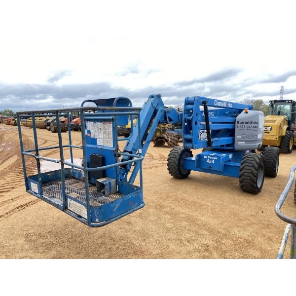 2012 GENIE Z-45/25 Manlift