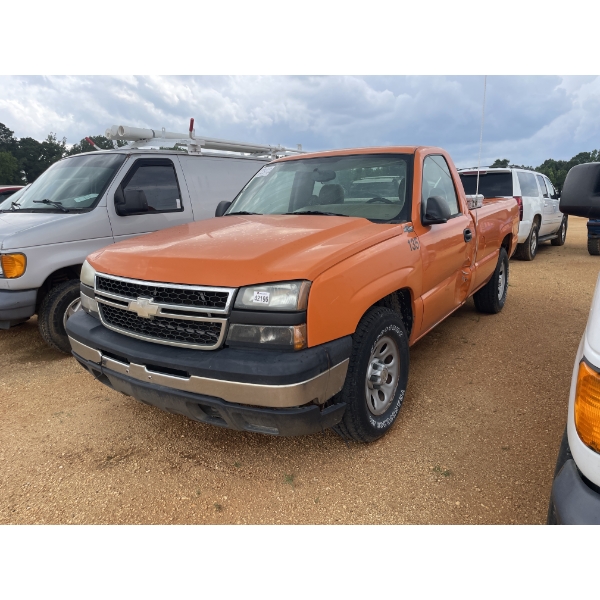 2006 CHEVROLET 1500 Pickup Truck