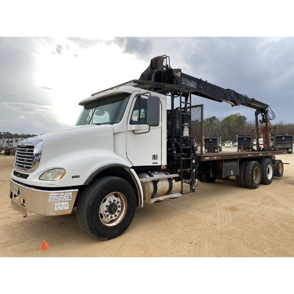 2007 FREIGHTLINER COLUMBIA Boom / Crane Truck