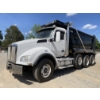 Image 1 : 2017 KENWORTH T880 Dump Truck