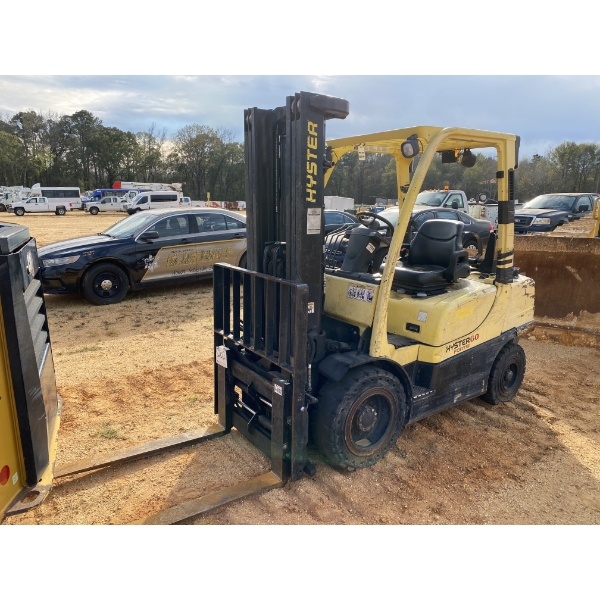 HYSTER 60 Forklift - Mast