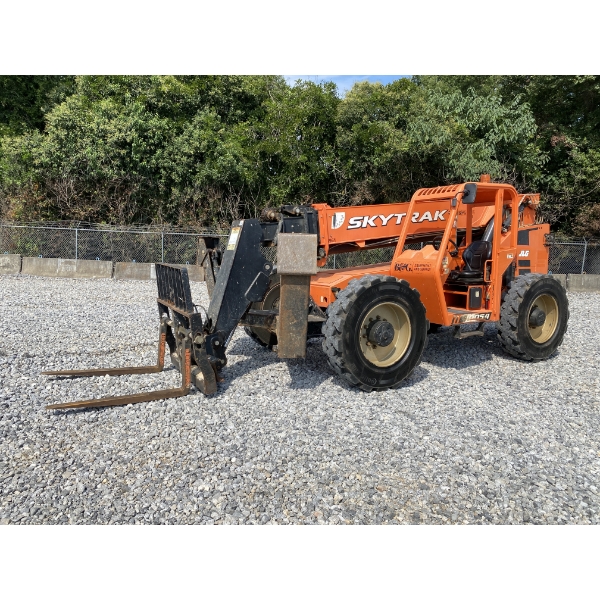 2019 SKYTRAK 10054 Forklift - Telehandler