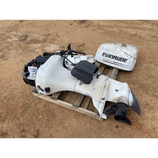 EVINRUDE OUTBOARD MOTOR