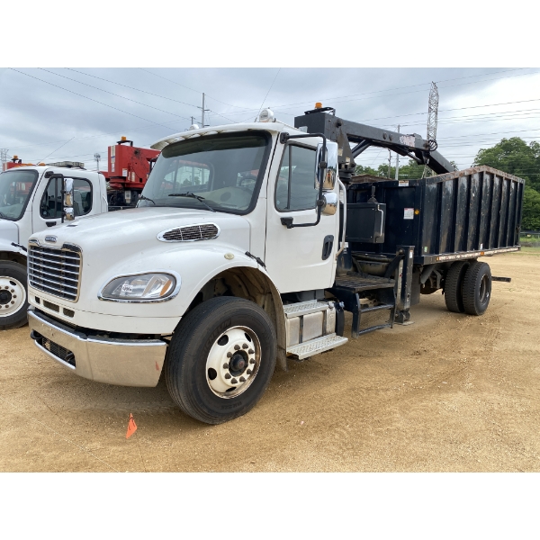 2018 FREIGHTLINER M2 Grapple Truck