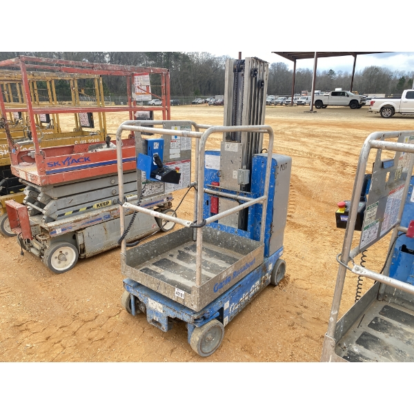 2013 GENIE GR-20 Aerial Work Platform