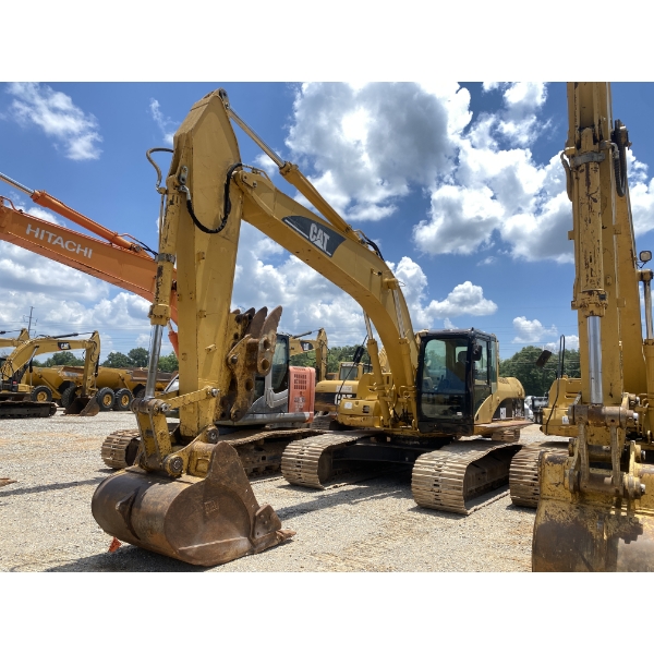 2005 CAT 322CL Excavator