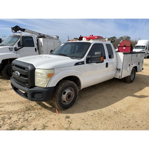 2011 FORD F350 Service / Mechanic Truck