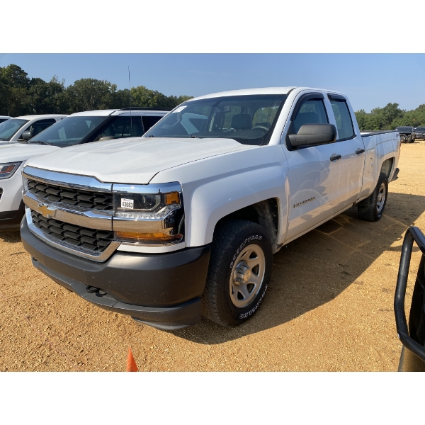 2018 CHEVROLET SILVERADO Pickup Truck